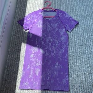 Lululemon RARE purple swiftly tech